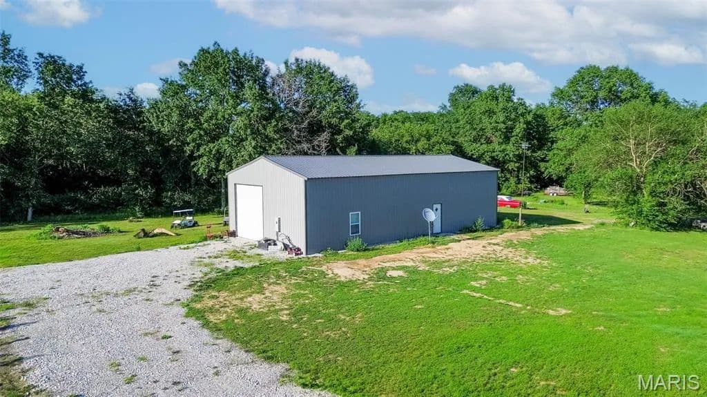 2.97 Acres of Land for Sale in Worden, Illinois - Worden, Illinois, 62097