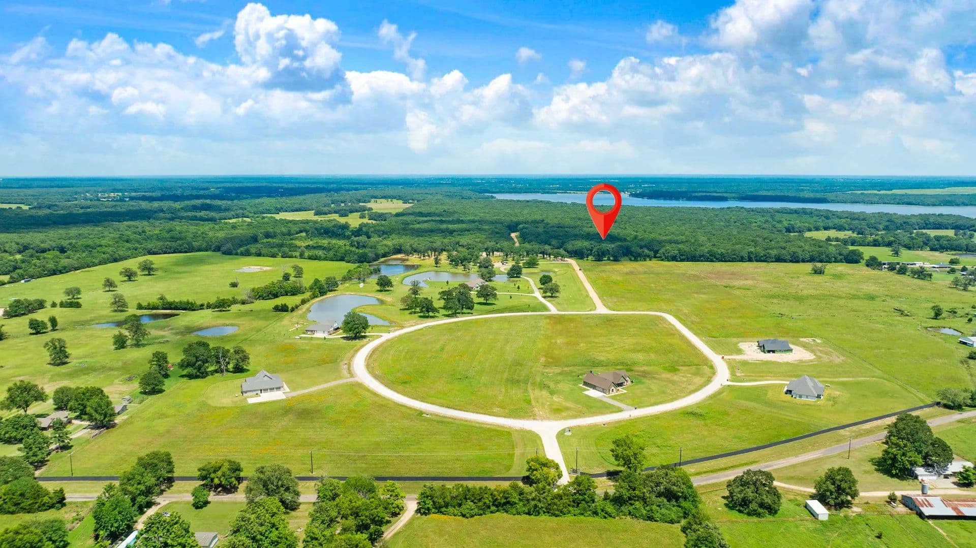 4.4 Acres of Land for Sale in Paris, TX - Paris, Texas, 75460