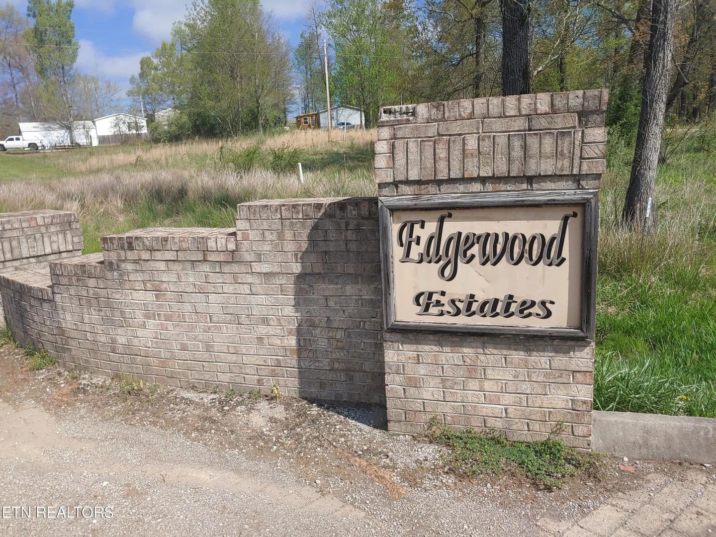 Property from Edgewood Blvd - KW - Oneida, Tennessee, 37841