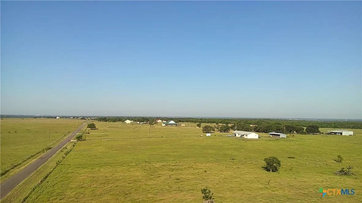 Property from 682 W Somers Lane - KW - Axtell, Texas, 76624