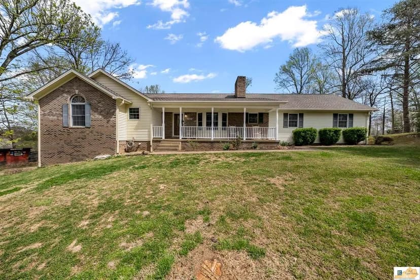 Property from 462 Wonderland Road - KW