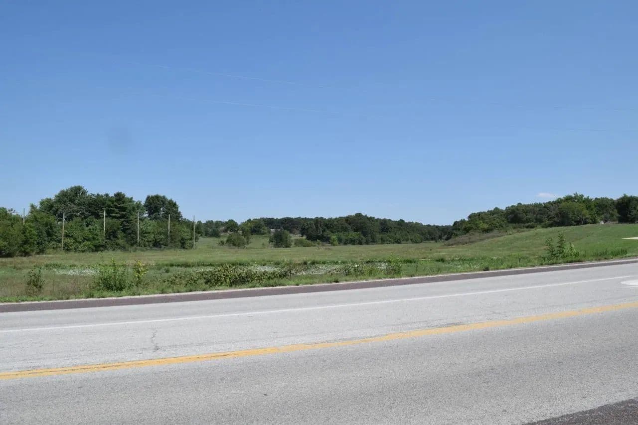Monett 12.78 in Monett, Missouri - photo 6