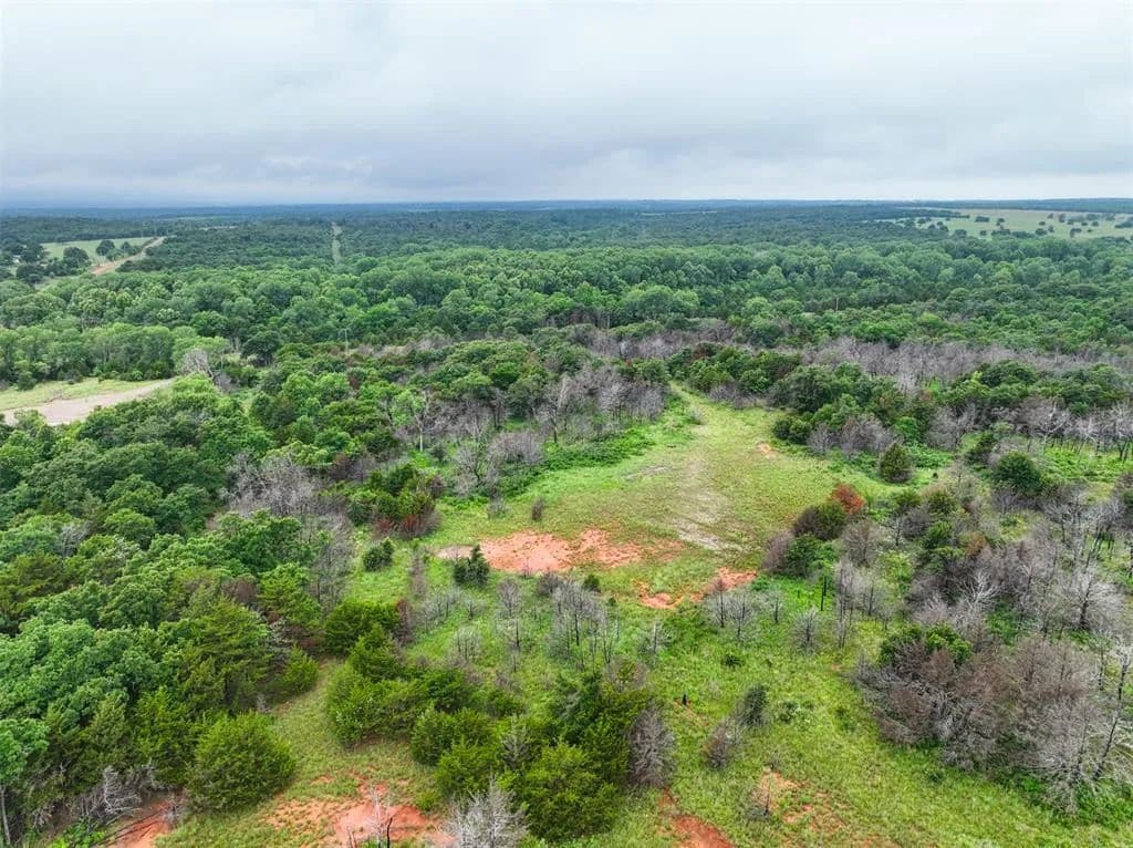 16 Acres of Land for Sale in Wellston, Oklahoma - Wellston, Oklahoma, 74881