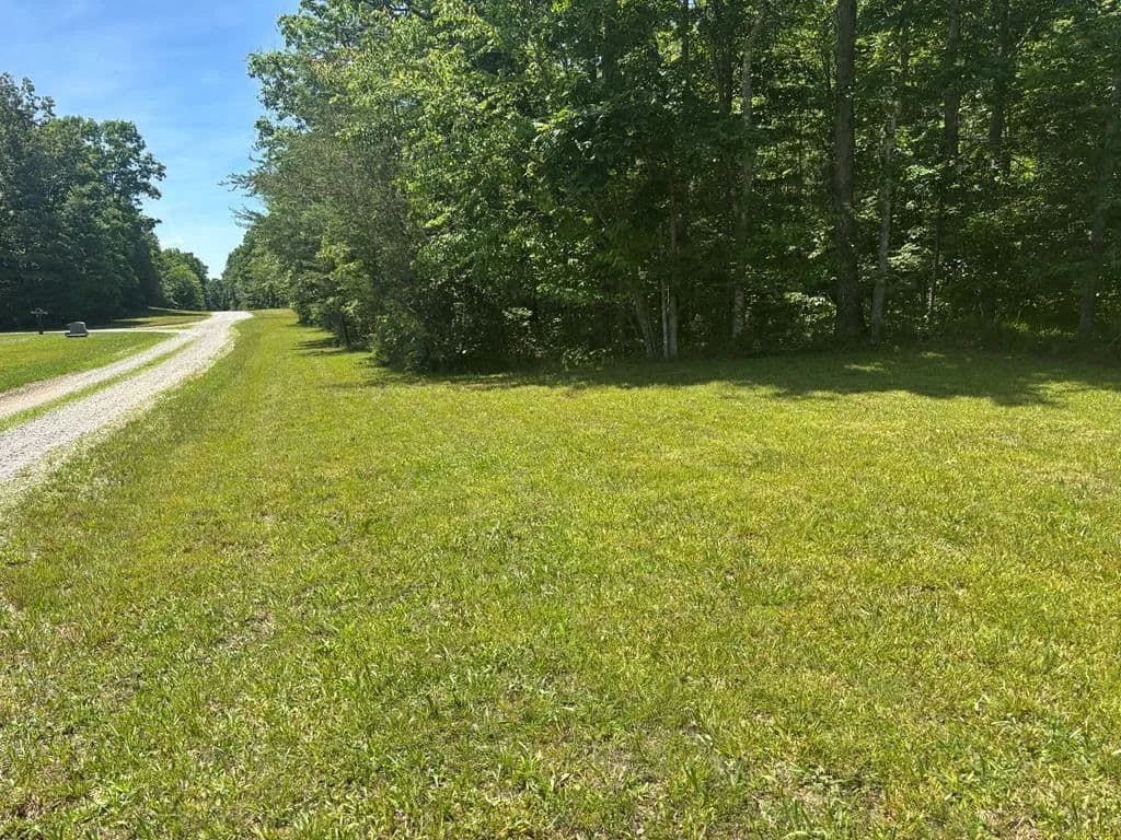 4.23 Acres of Land for Sale in Spencer, Tennessee - Spencer, Tennessee, 38585