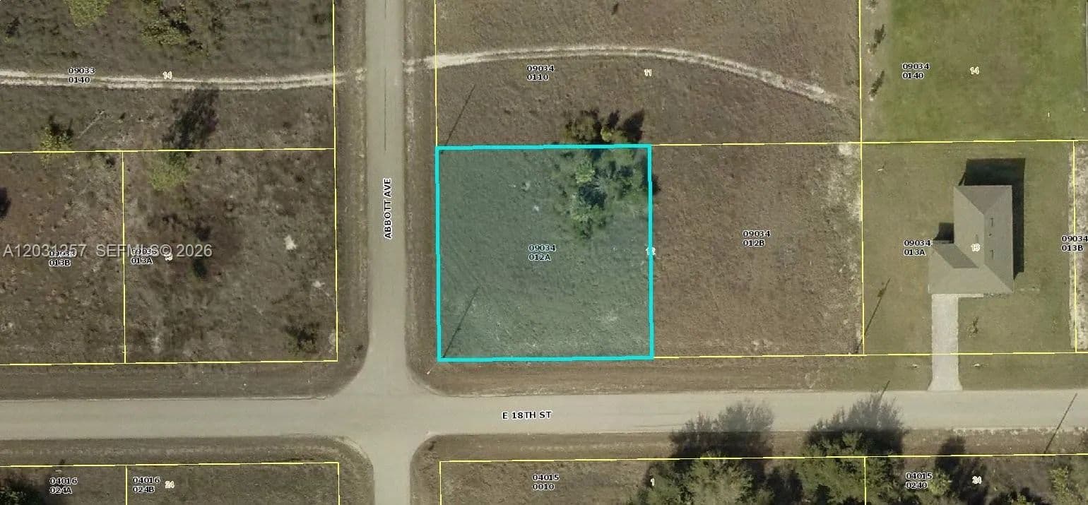 0.25 Acres of Land for Sale in Lehigh Acres, Florida - Lehigh Acres, Florida, 33972