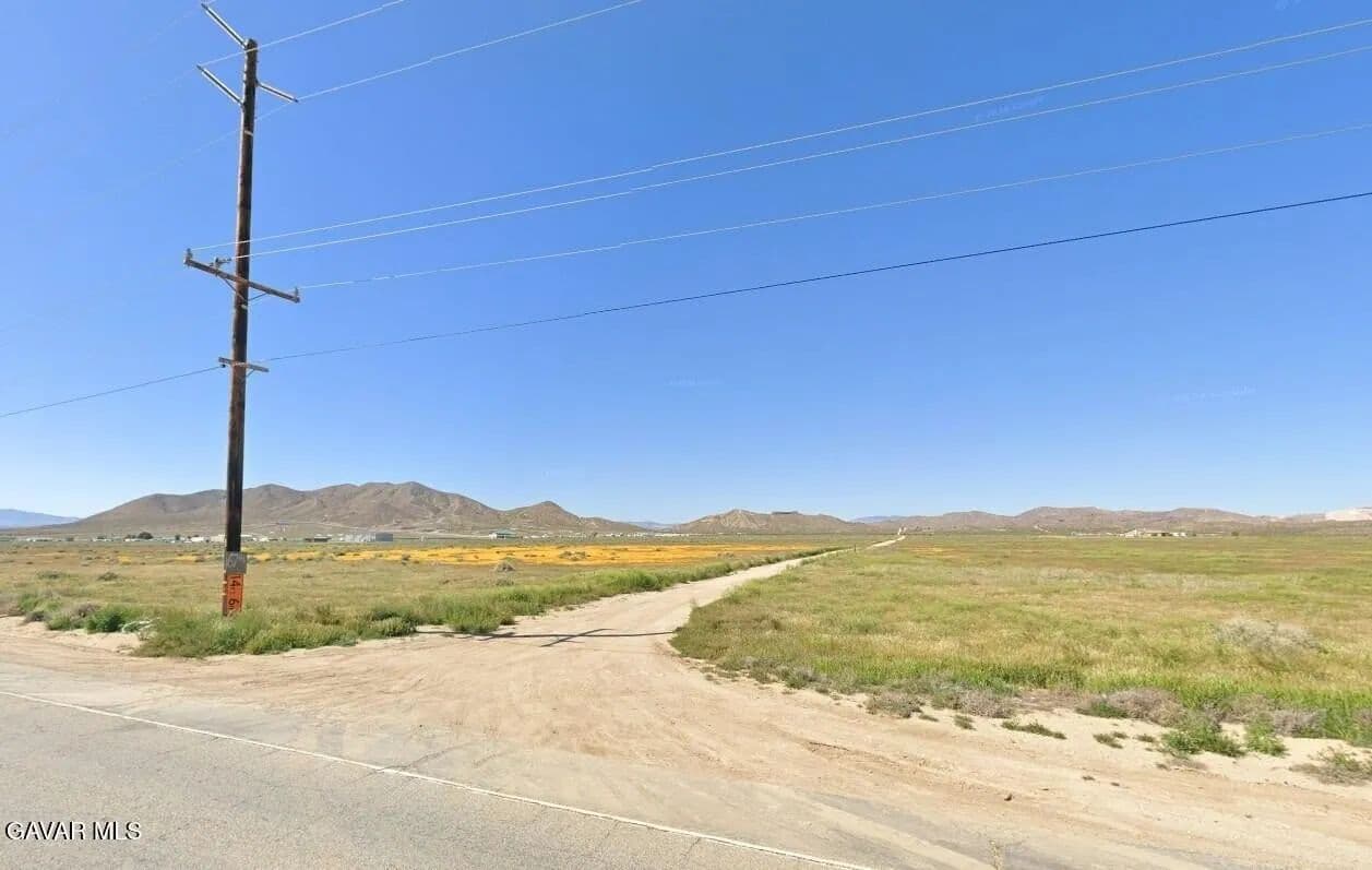 Lots & Land-Other in Rosamond - Rosamond, California, 93560