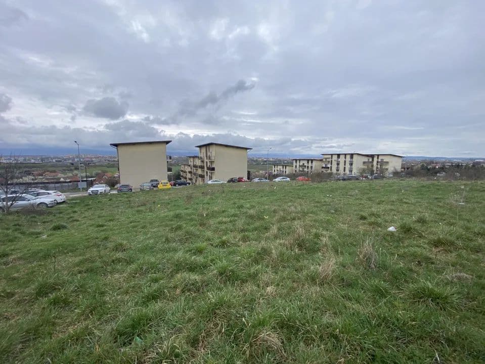 Teren de casa 587mp intravilan curti constructii acces privat Sibiu - land for sale