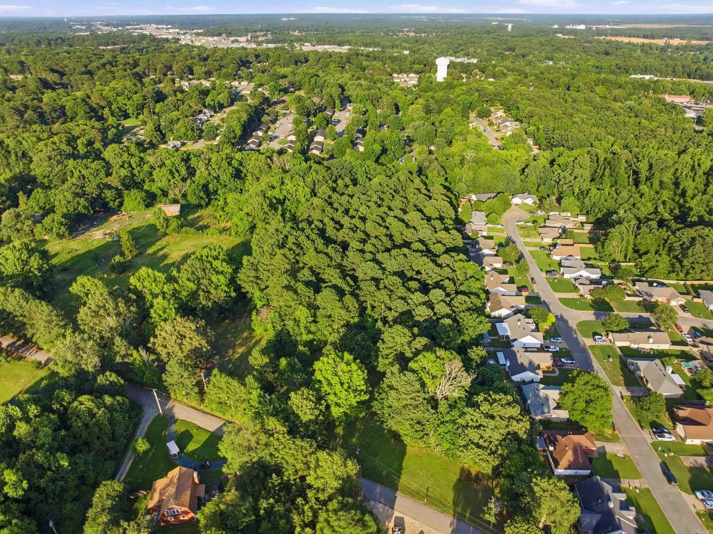 5.26 Acres of Land for Sale in Benton, Arkansas - Benton, Arkansas, 72015