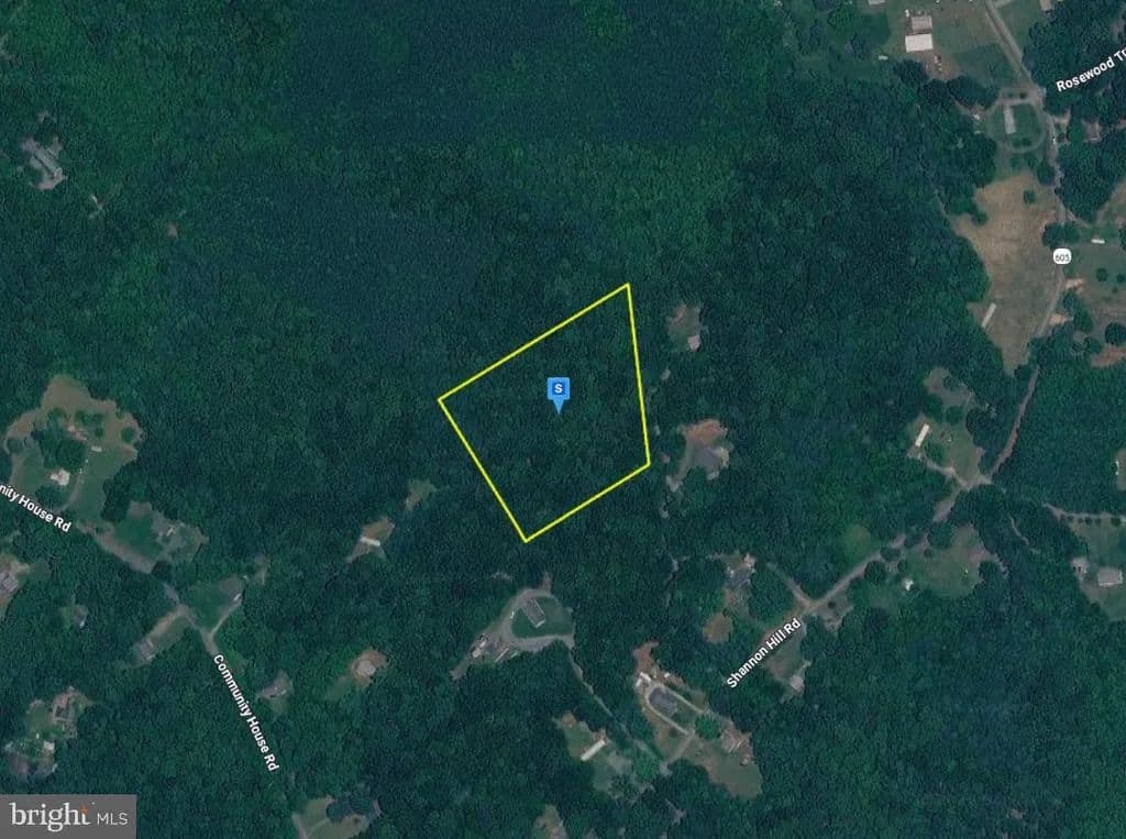 Property from 3960 SHANNON HILL ROAD - KW - Columbia, Virginia, 23038