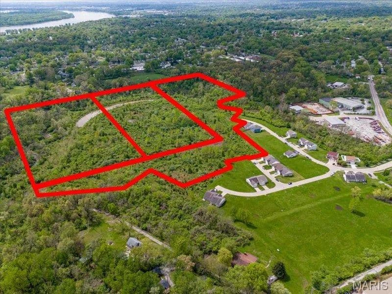 16.31 Acres of Land for Sale in Hazelwood, Missouri - Hazelwood, Missouri, 63137