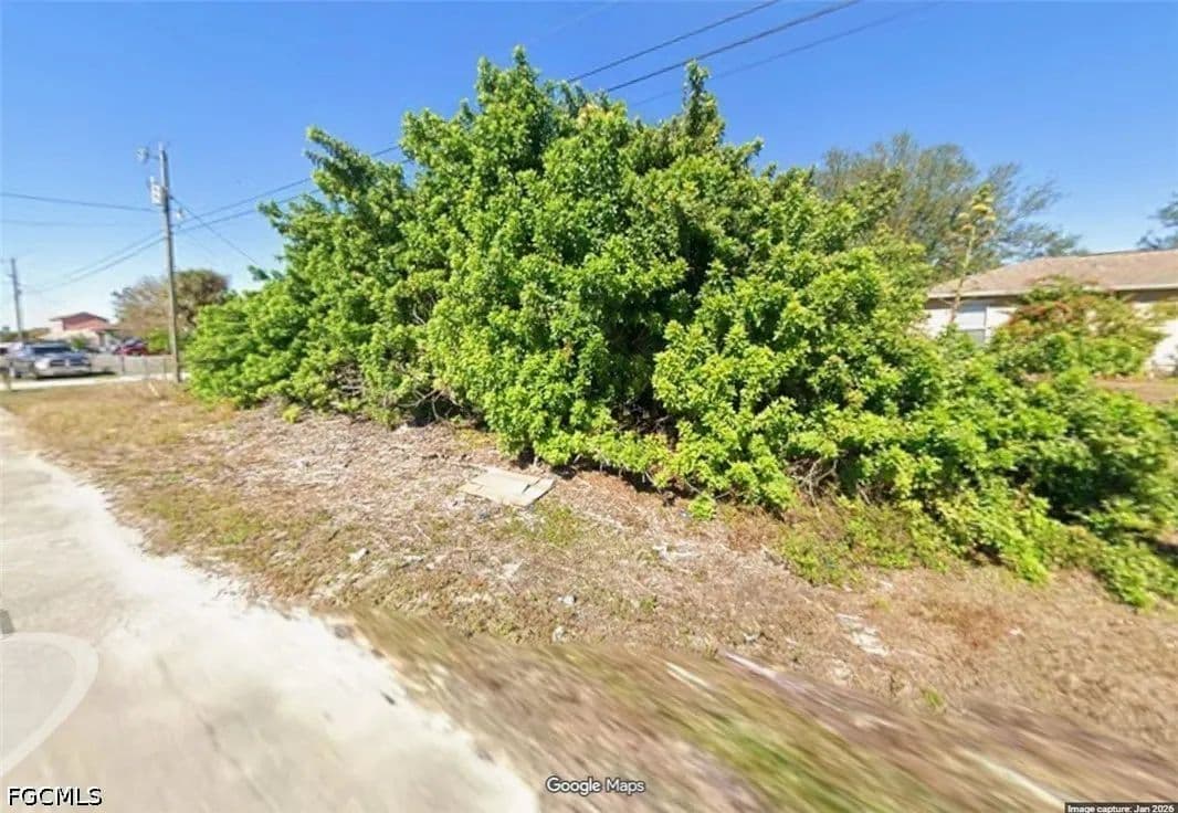 Property from 4012 26th Street SW - KW - Lehigh Acres, Florida, 33976