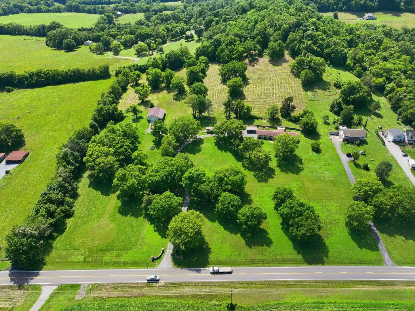 Property from 899 Carters Creek Pike - KW - Columbia, Tennessee, 38401