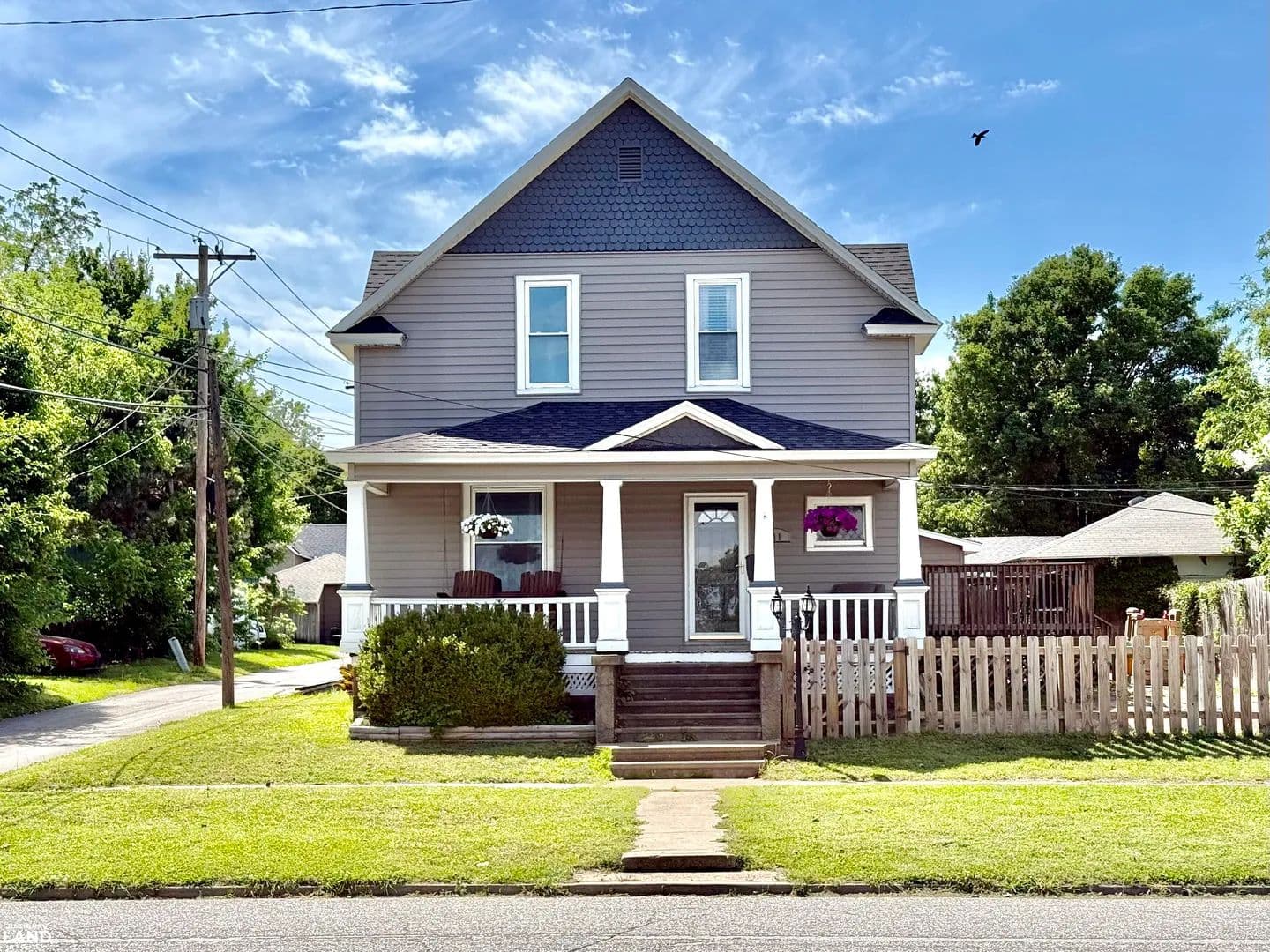 Beautiful Two Story - 4 Bed, 1.5 Bath - Chanute, Kansas, 66720