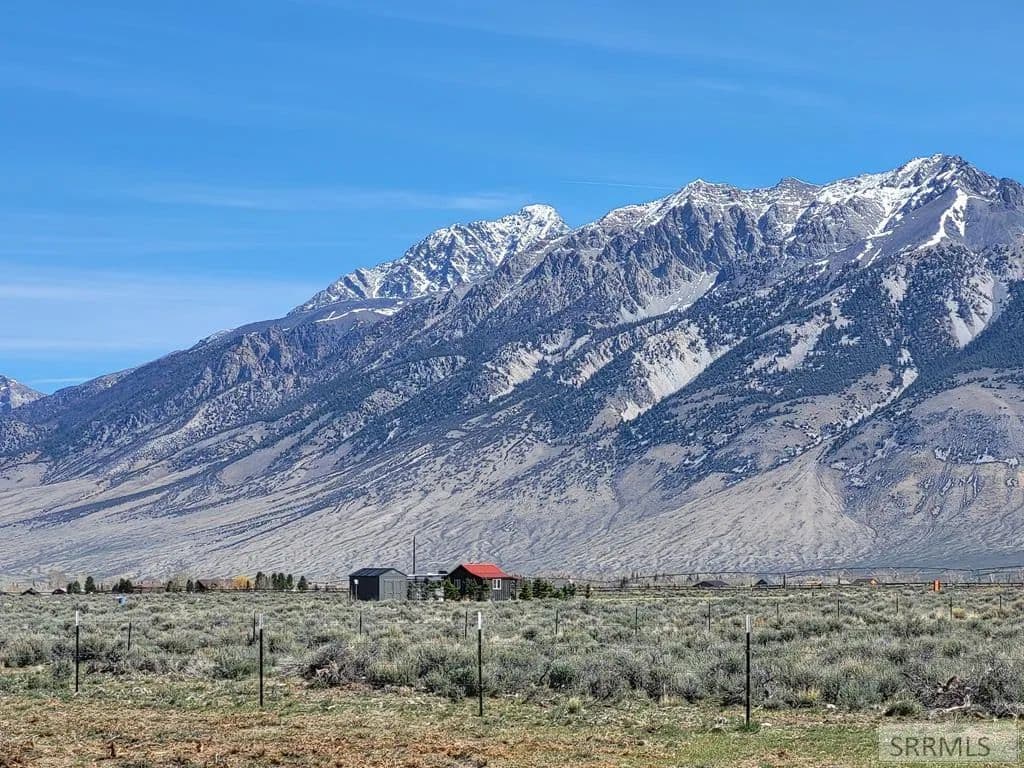 Property from Tract 1 5300 N - KW - Mackay, Idaho, 83251