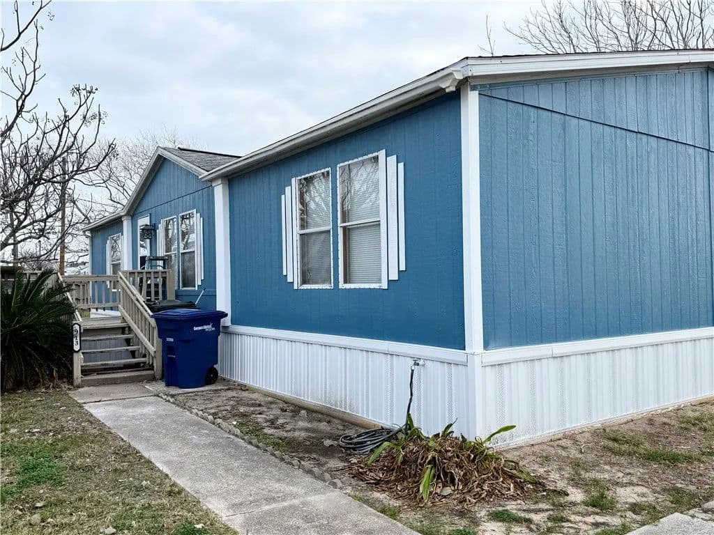 Property from 913 Grand View Street - KW - land for sale