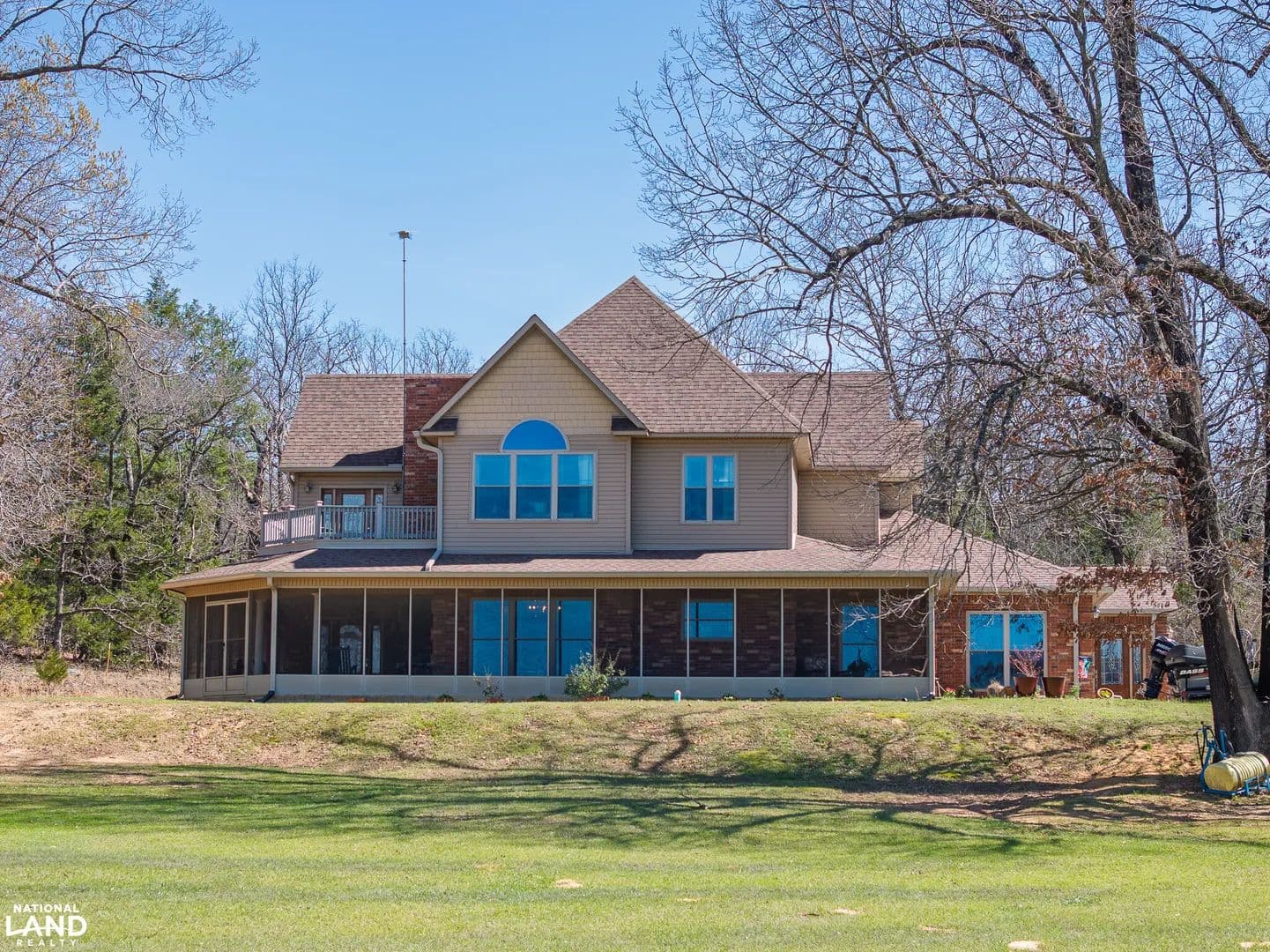 Stigler Country Estate near Brooken Cove - Stigler, Oklahoma, 74462