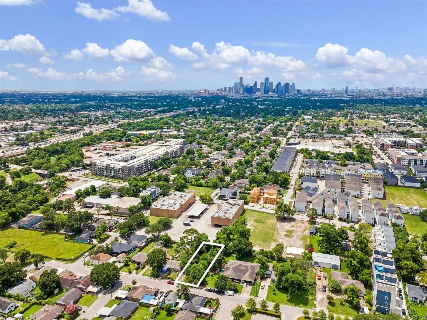0.17 Acres of Land for Sale in Houston, Texas - Houston, Texas, 77009