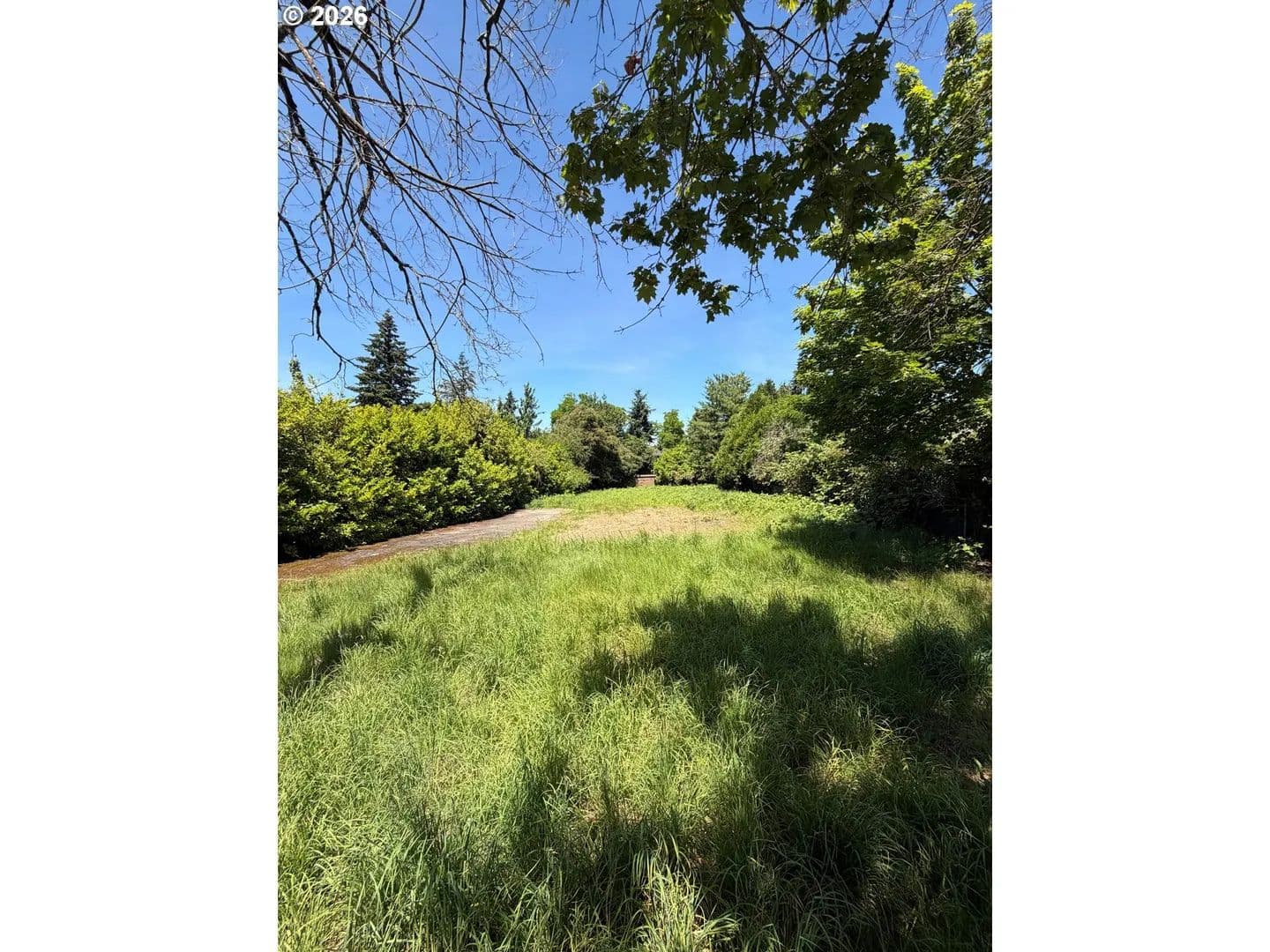 Property from 10861 E BURNSIDE ST - KW - Portland, Oregon, 97216
