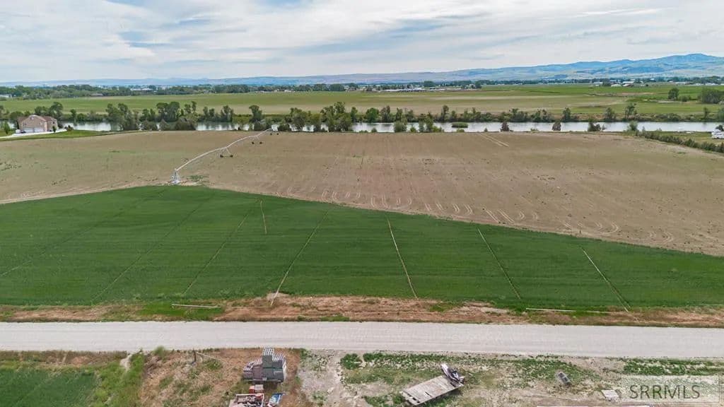 Property from 1450 N 625 E - KW - Shelley, Idaho, 83274