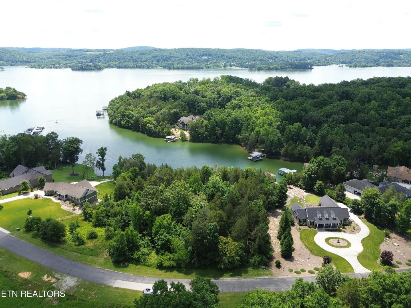 1.06 Acres of Land for Sale in Rockwood, Tennessee - Rockwood, Tennessee, 37854