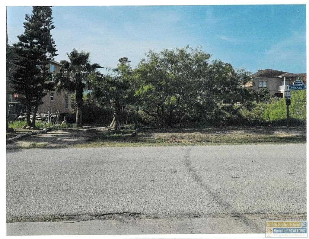 0.14 Acres of Land for Sale in South Padre Island, TX - South Padre Island, Texas, 78597