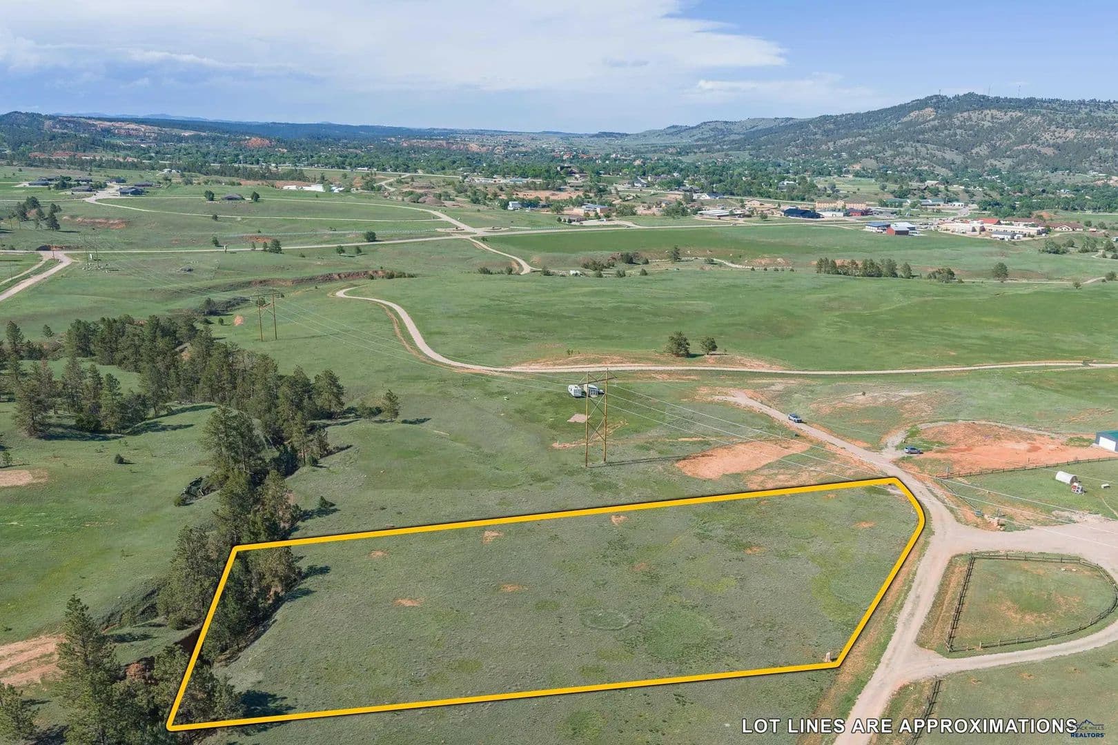 Property from 12874 PASQUE FLOWER TRL - KW - Hot Springs, South Dakota, 57747