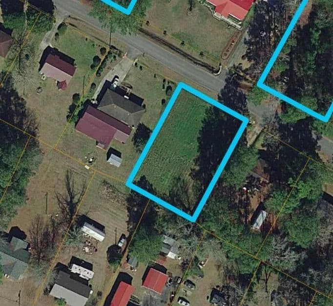 0.34 Acres of Land for Sale in Loris, SC - Loris, South Carolina, 29569