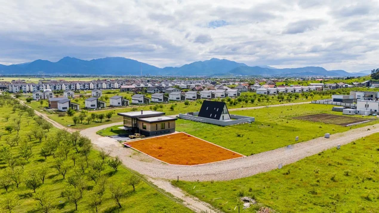 Oportunitate rară |Utilitati | Teren 760mp | PUZ aprobat |Priveliște spre Lempeș - land for sale