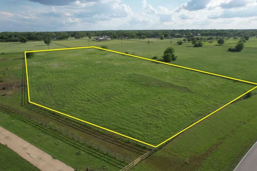 Property from 3239 Blue Grass Drive - KW