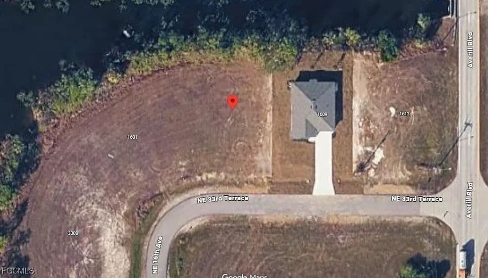 Vacant Land in Cape Coral - land for sale