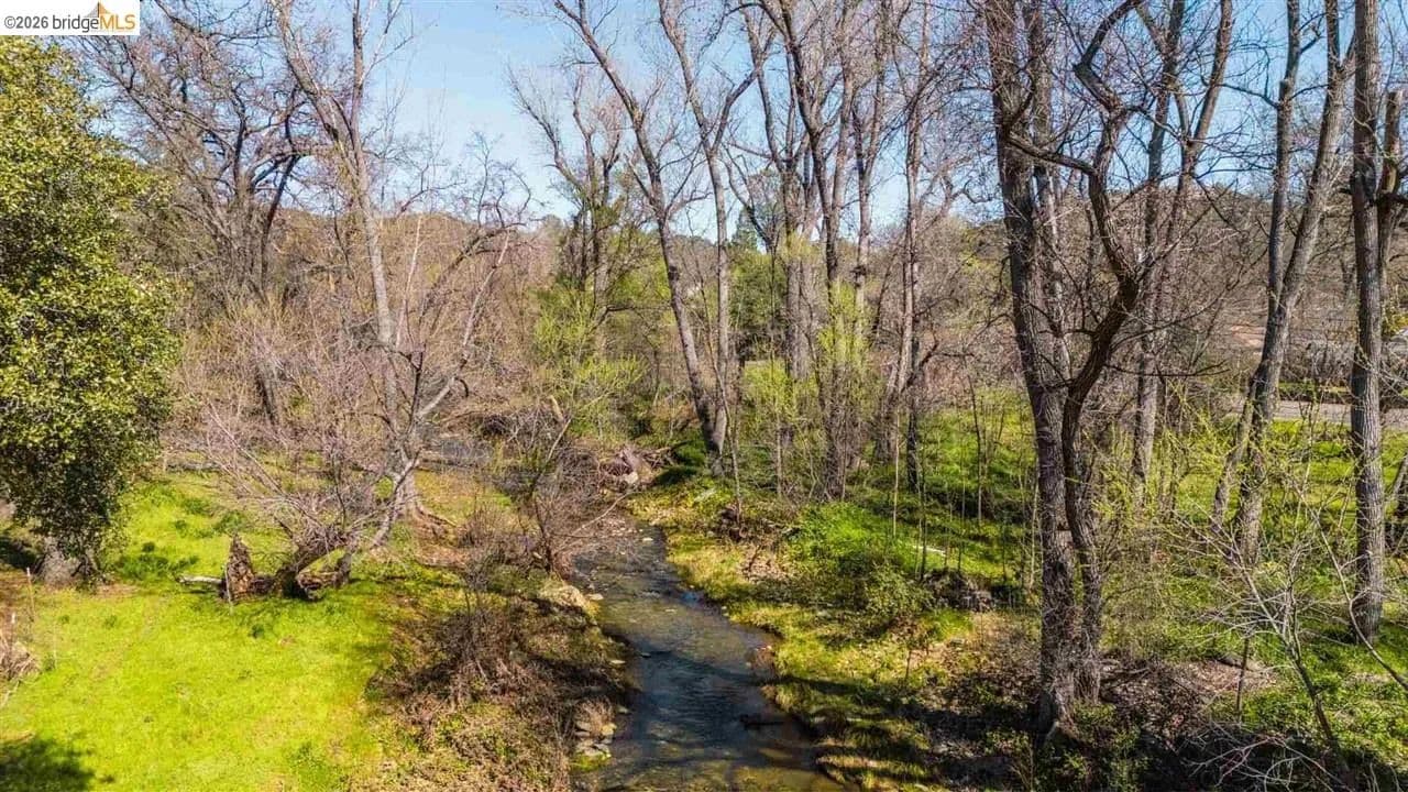 Lots & Land-Other in Jamestown - Jamestown, California, 95327