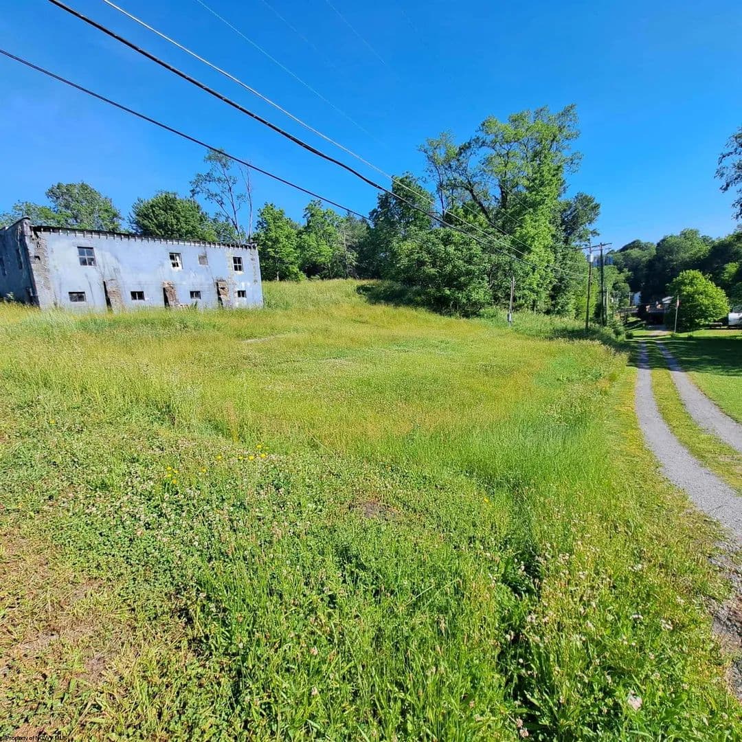 0.3 Acres of Land for Sale in Masontown, West Virginia - Masontown, West Virginia, 26542