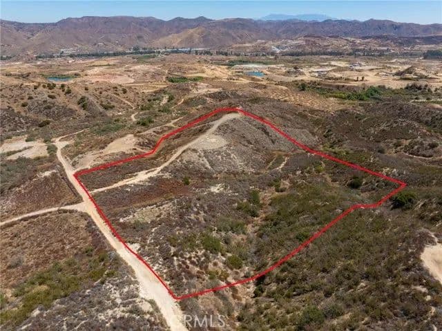 Vacant Land in Lake Elsinore - Lake Elsinore, California, 92530