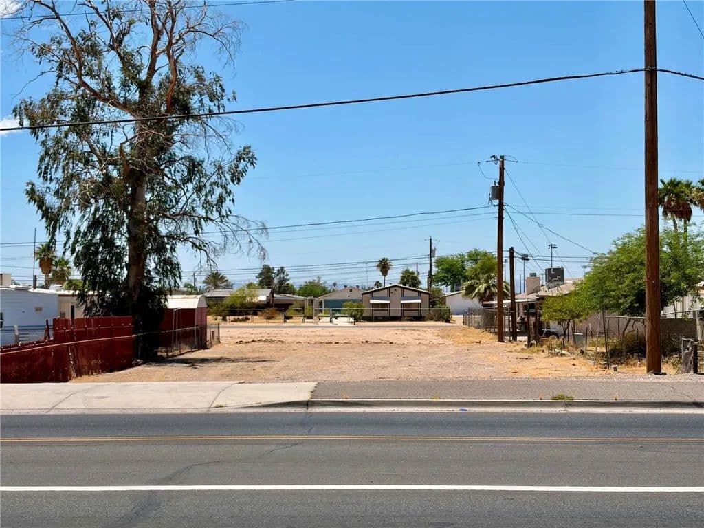 Property from 1012 Riverview Drive - KW - Bullhead City, Arizona, 86442