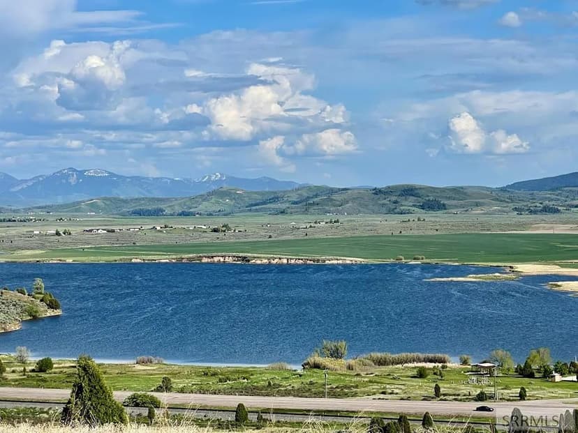 Property from 1691 Hillside Drive - KW