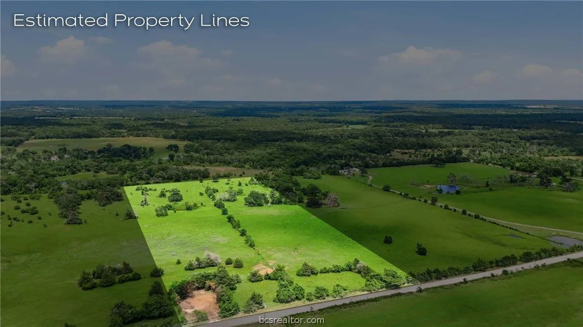 15.92 Acres of Land for Sale in Franklin, TX - Franklin, Texas, 77856