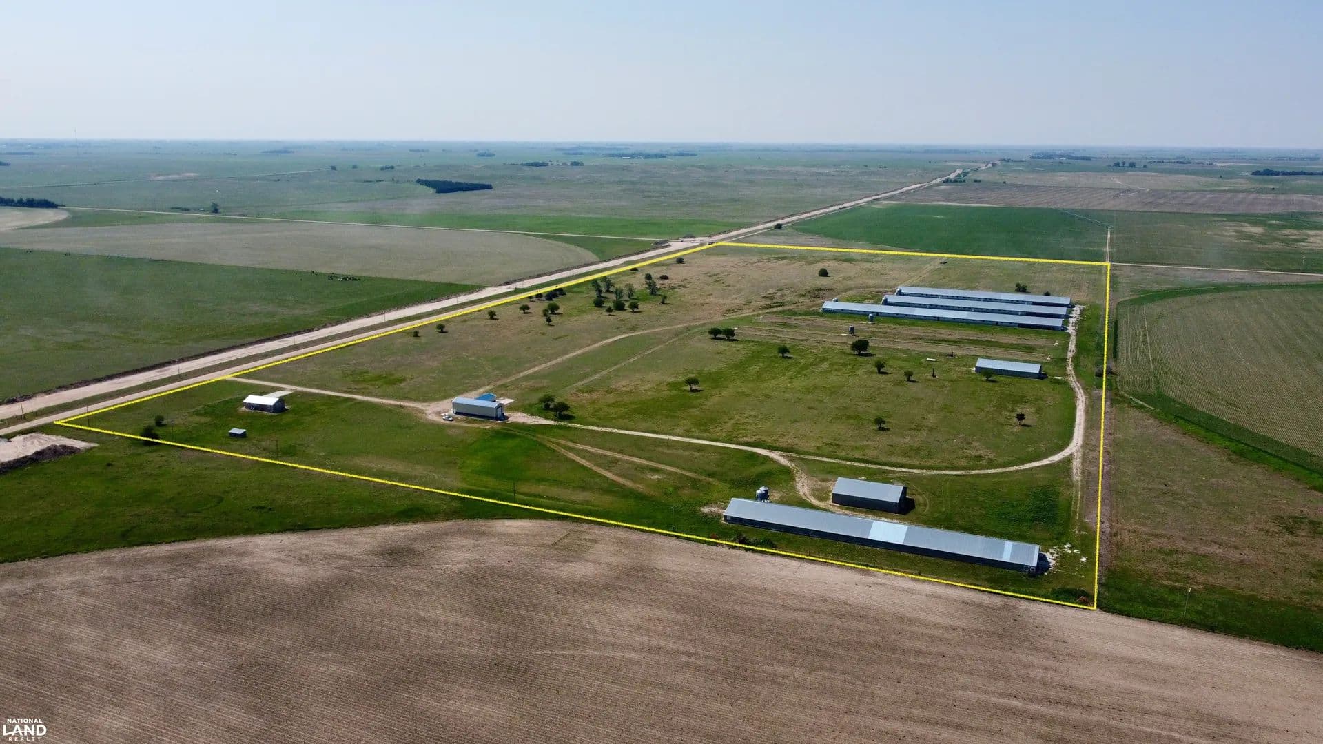 Turkey Growing facility with excess irrigated land - Kenesaw, Nebraska, 68956