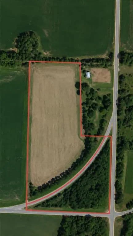 17.66 Acres of Land for Sale in Columbus, Kansas - Columbus, Kansas, 66725