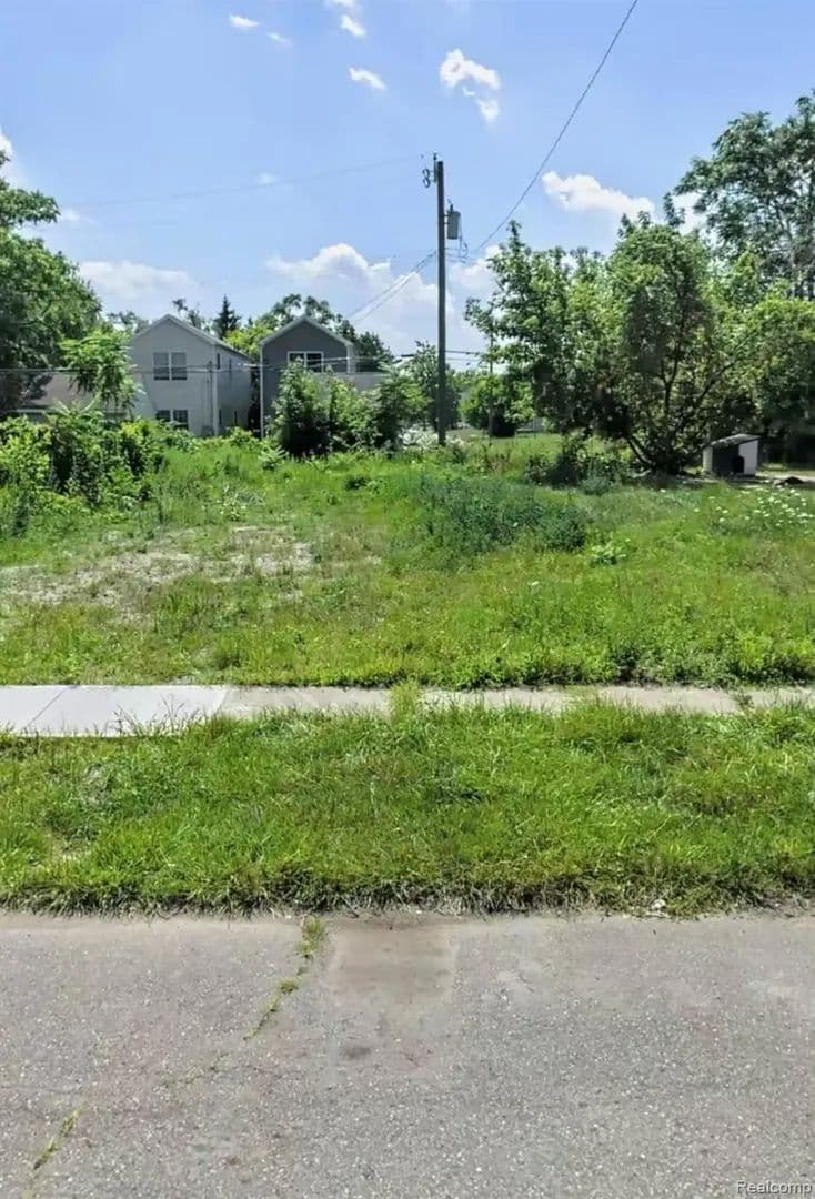 Property from 497 W Lantz Street - KW - Detroit, Michigan, 48203