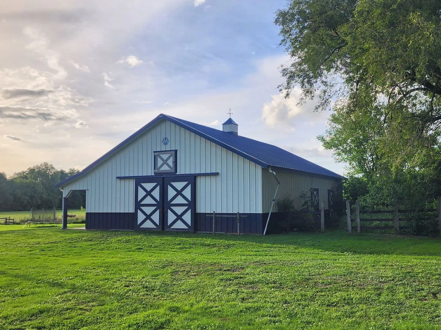 Property from 6408 N 1850 Boulevard - KW - Mount Carmel, Illinois, 62863