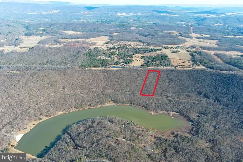 5.5 Acres of Land for Sale in SPRINGFIELD, WV - Springfield, West Virginia, 26763