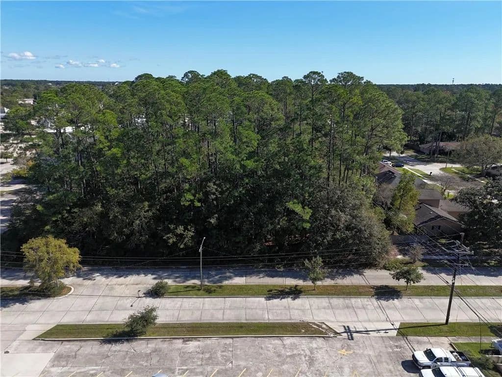 1.5 Acres of Land for Sale in Slidell, Louisiana - Slidell, Louisiana, 70458