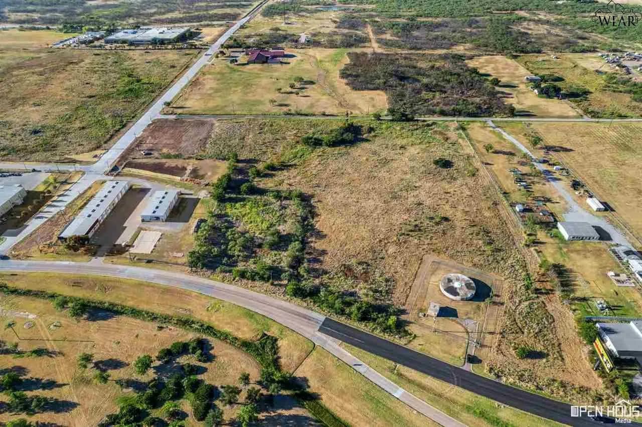11.67 Acres of Land for Sale in Wichita Falls, Texas - Wichita Falls, Texas, 76302