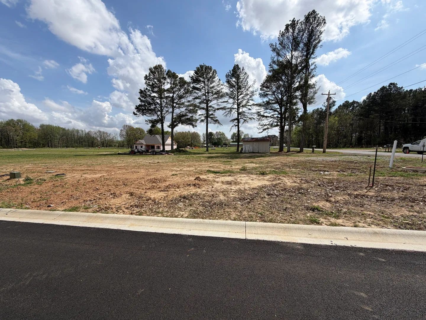 Land -Single Family Acreage in Brookland - Brookland, Arkansas, 72417