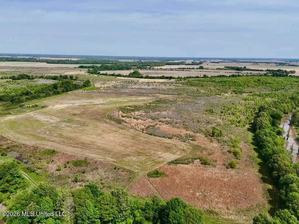Property from 00001 Highway 3 - KW - Lambert, Mississippi, 38643