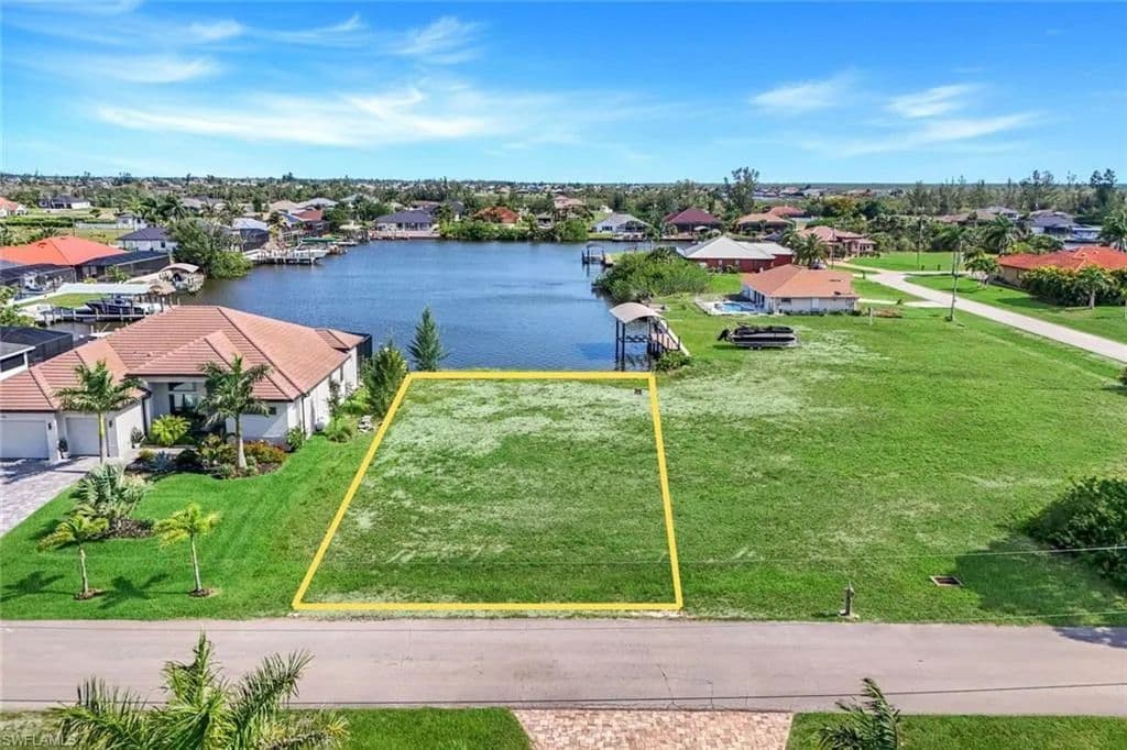 Property from 4204 NW 22nd ST - KW - Cape Coral, Florida, 33993