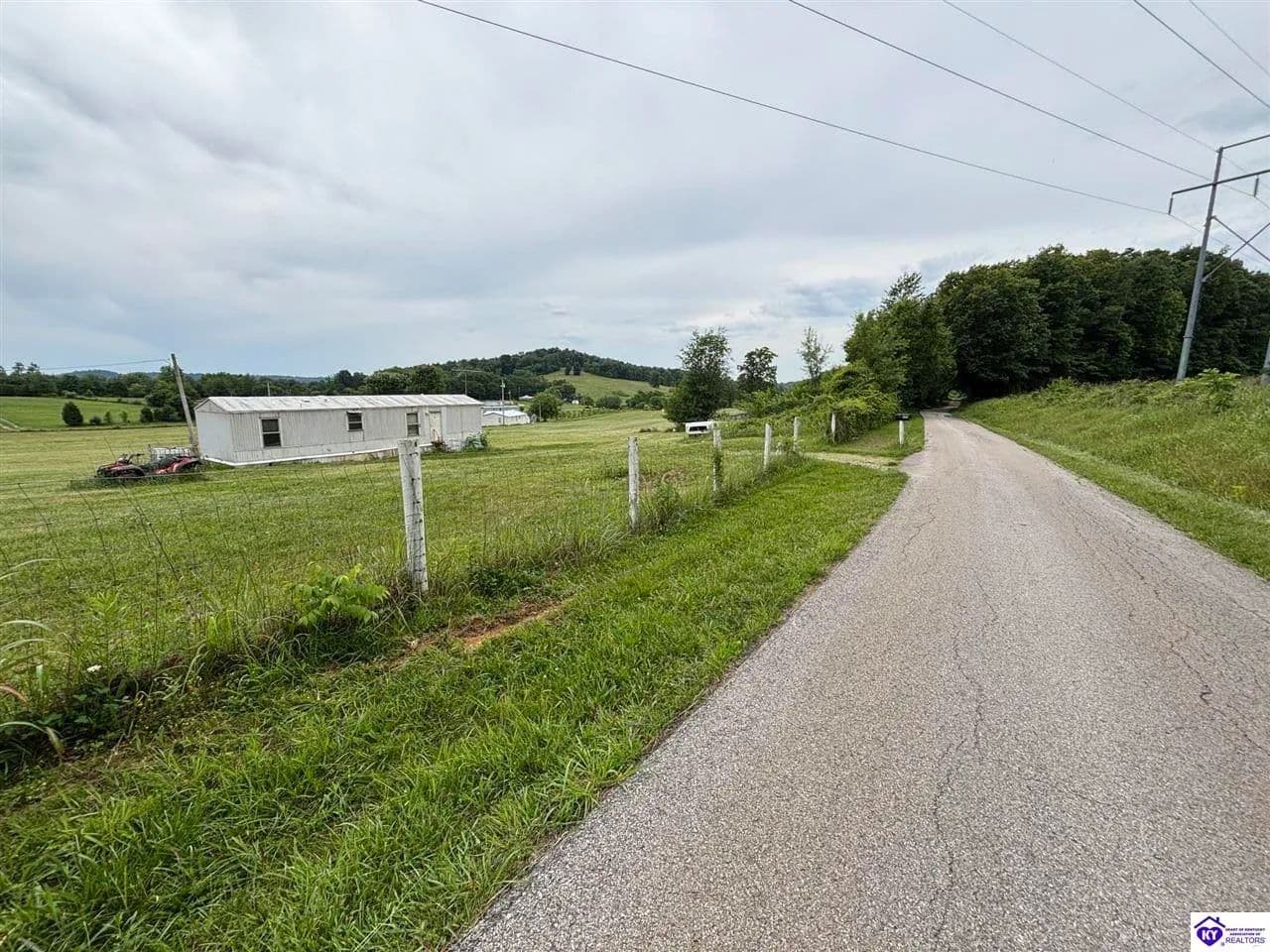Property from 433 Sim Dowell Lane - KW - Irvington, Kentucky, 40146