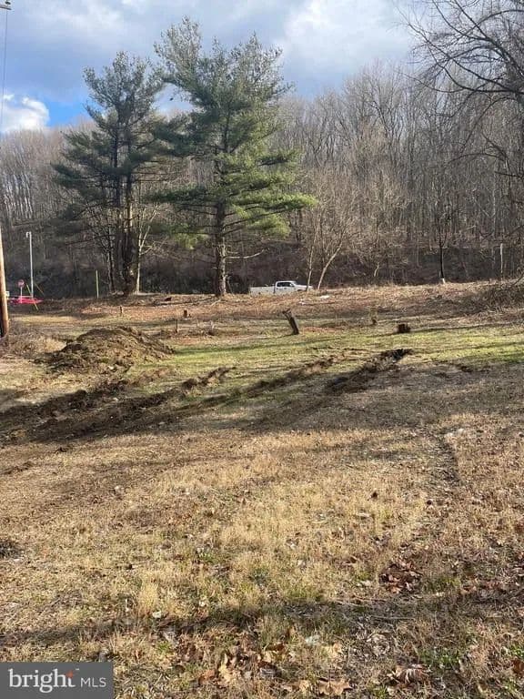 0.29 Acres of Land for Sale in Coatesville, Pennsylvania - Coatesville, Pennsylvania, 19320