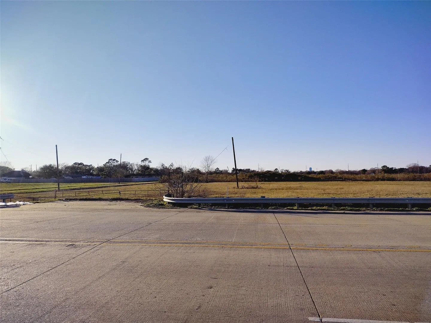 1.4 Acres of Land for Sale in Port Arthur, Texas - Port Arthur, Texas, 77640