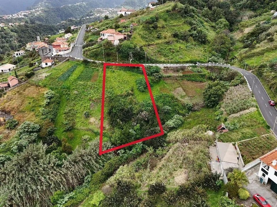 430 Acres of Land for Sale in Faial, Santana - land for sale